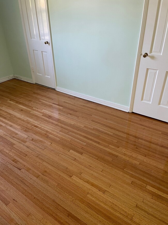 9932 Durant Dr, Unit E 9932 Durant Dr