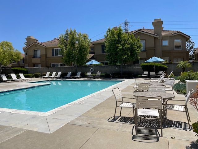 property at 2825 N Chevington Ct