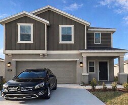 626 Bell Prairie Cir in Lake Wales, FL - Building Photo