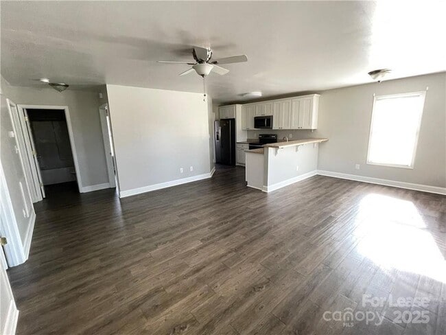 26 E J St in Maiden, NC - Building Photo - Building Photo