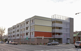 Park Alameda in Alameda, CA - Building Photo - Primary Photo