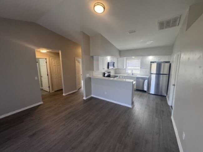 2412 Vernon Ave S in Lehigh Acres, FL - Building Photo - Building Photo