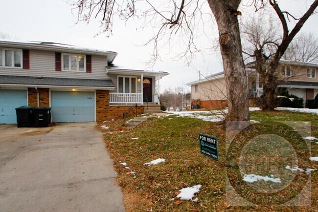 11652-11654 Camden Ave in Omaha, NE - Building Photo - Building Photo