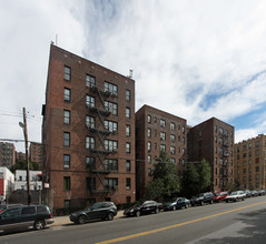 2860 Bailey Ave in Bronx, NY - Foto de edificio - Building Photo