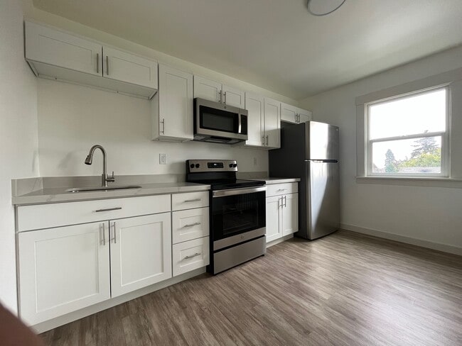 property at 3405 McKinley Ave