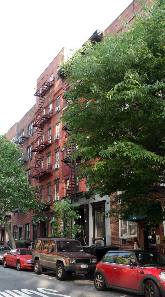 429 E 82nd St in New York, NY - Building Photo - Building Photo