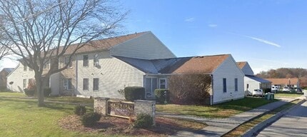 408 Old State Rd in Norwalk, OH - Building Photo - Building Photo