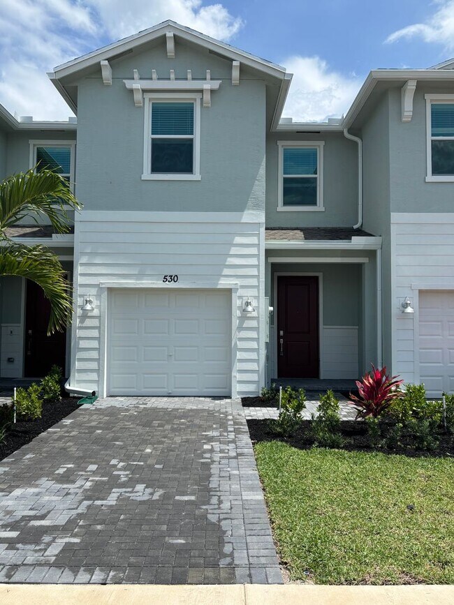 property at 530 Rivergrass St