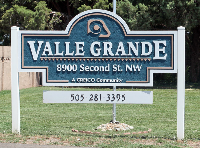 Valle Grande Mobile Home Park in Albuquerque, NM - Building Photo - Building Photo