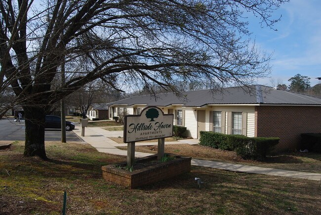 Hillside Haven in Goodwater, AL - Foto de edificio - Building Photo