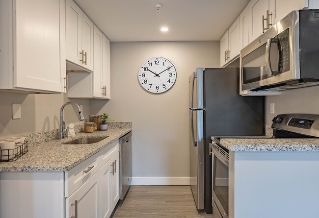 High Pointe Apartments