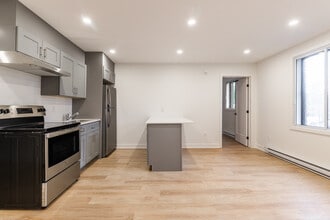 4610 Linton in Montréal, QC - Building Photo - Building Photo