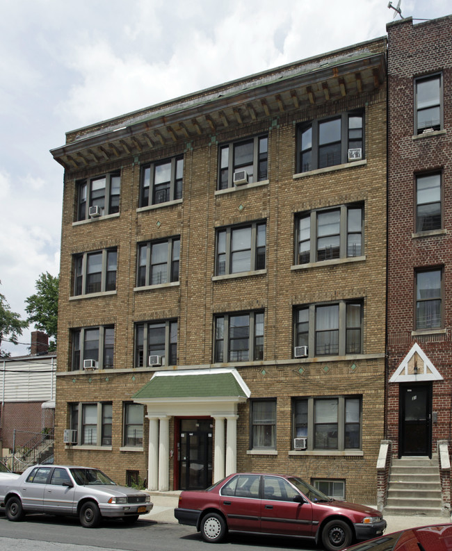 27 Pelton St in Yonkers, NY - Building Photo - Building Photo