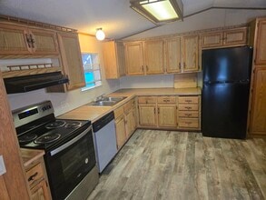 12525 Knollwood Ln in Suring, WI - Building Photo - Building Photo