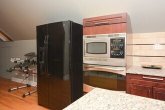 947 N Winchester Ave, Unit M07H in Chicago, IL - Building Photo - Building Photo