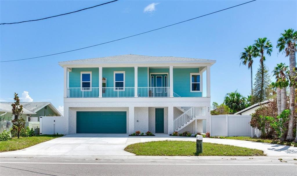 635 115th Ave in Treasure Island, FL - Building Photo