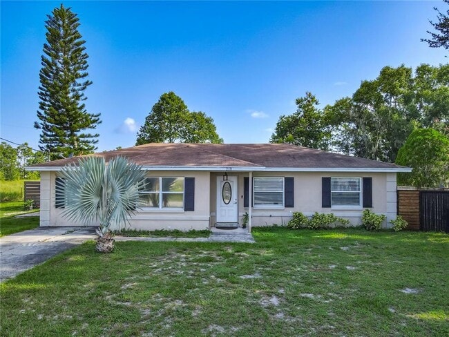 property at 218 Oakview Ave
