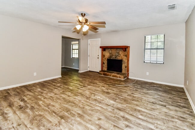 529 Bradley Dr in North Augusta, SC - Building Photo - Building Photo