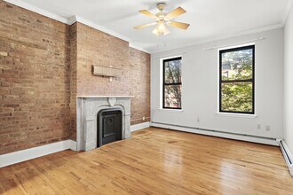 227 3rd St in Jersey City, NJ - Building Photo - Building Photo