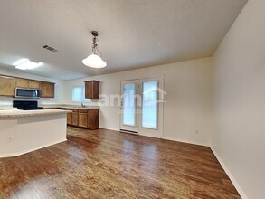 2036 Club Oak Dr in Forney, TX - Foto de edificio - Building Photo