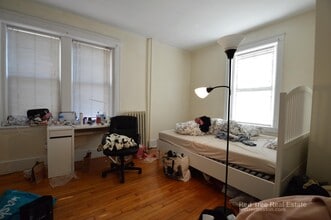 62 Egmont St in Brookline, MA - Foto de edificio - Building Photo