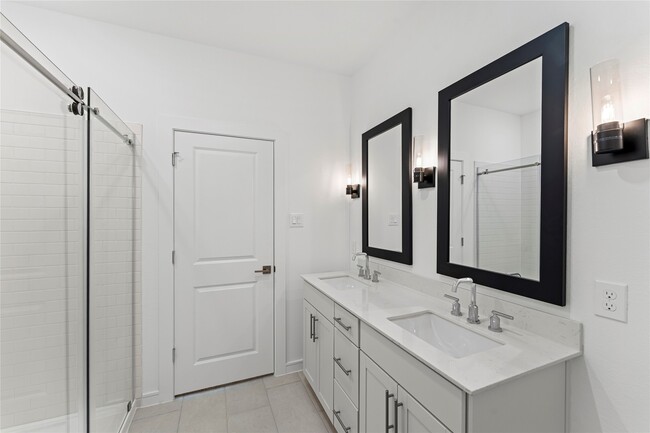 property at 4719 Bay Vista Dr