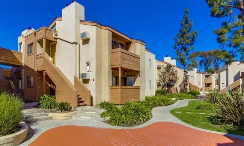2920 Briarwood Rd in Bonita, CA - Building Photo