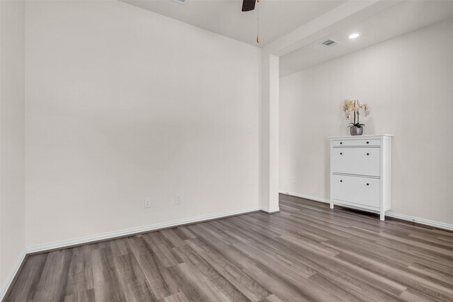 28130 Aspen Horizon Dr in The Woodlands, TX - Building Photo - Building Photo