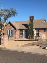 1914 W Holly St in Phoenix, AZ - Building Photo