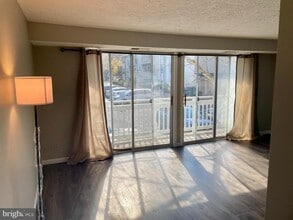 17 Cranberry Ct in Evesham, NJ - Building Photo - Building Photo