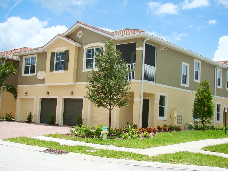 5427 Soapstone Pl in Sarasota, FL - Building Photo