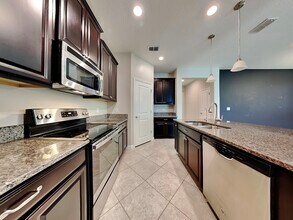 12310 Ballentrae Forest Dr in Riverview, FL - Building Photo - Building Photo