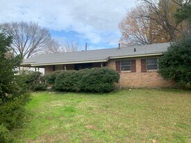 7209 Gregory St in Shreveport, LA - Building Photo