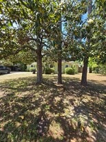 48 Ferry Rd NE in Fort Walton Beach, FL - Building Photo