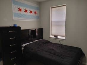 1121 W Washburne Ave in Chicago, IL - Building Photo - Building Photo
