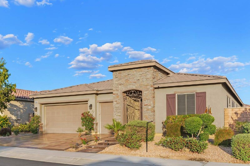 43230 La Scala Way in Indio, CA - Building Photo