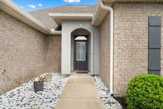 1464 Sabal Palm Dr in Gulf Breeze, FL - Building Photo - Building Photo