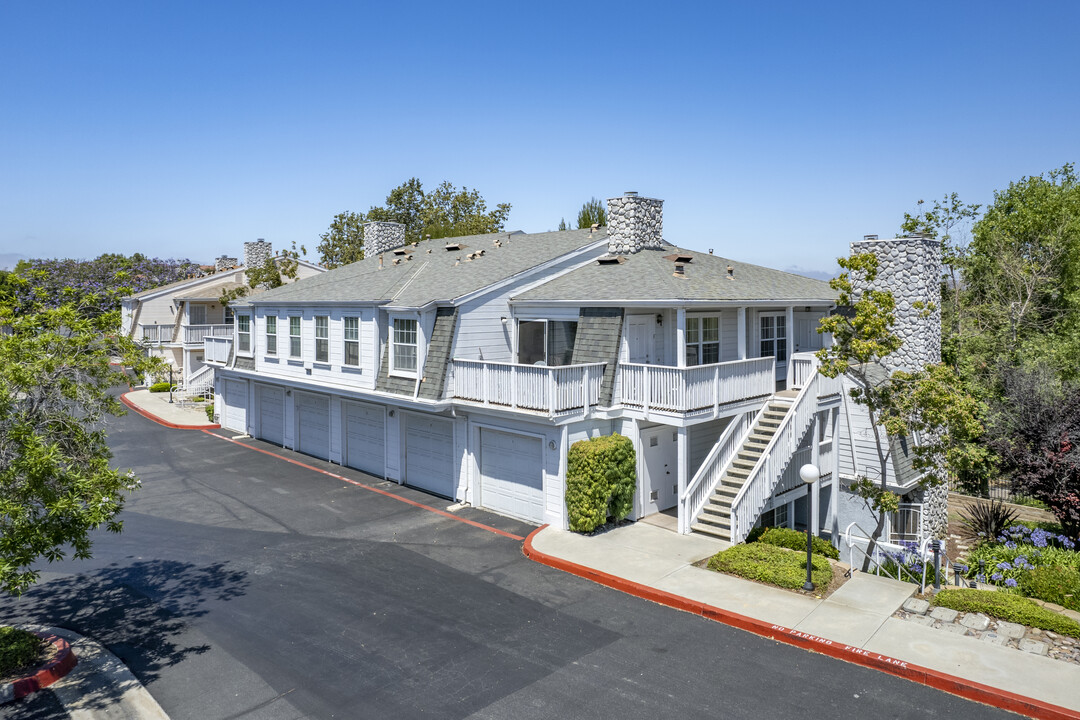 5094 Via Manos in Oceanside, CA - Building Photo