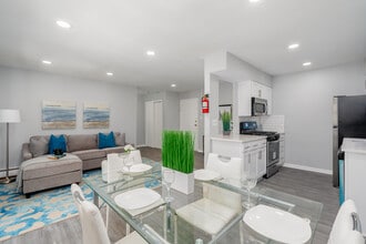 Parc One Apartments in Clementon, NJ - Foto de edificio - Interior Photo