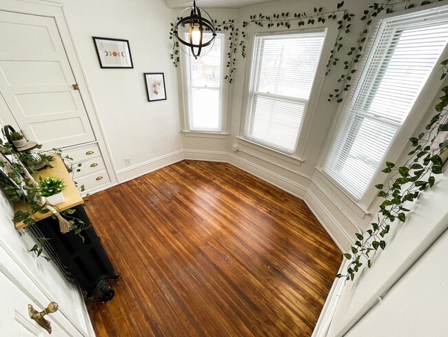 property at 3721 Cottage Grove Ave