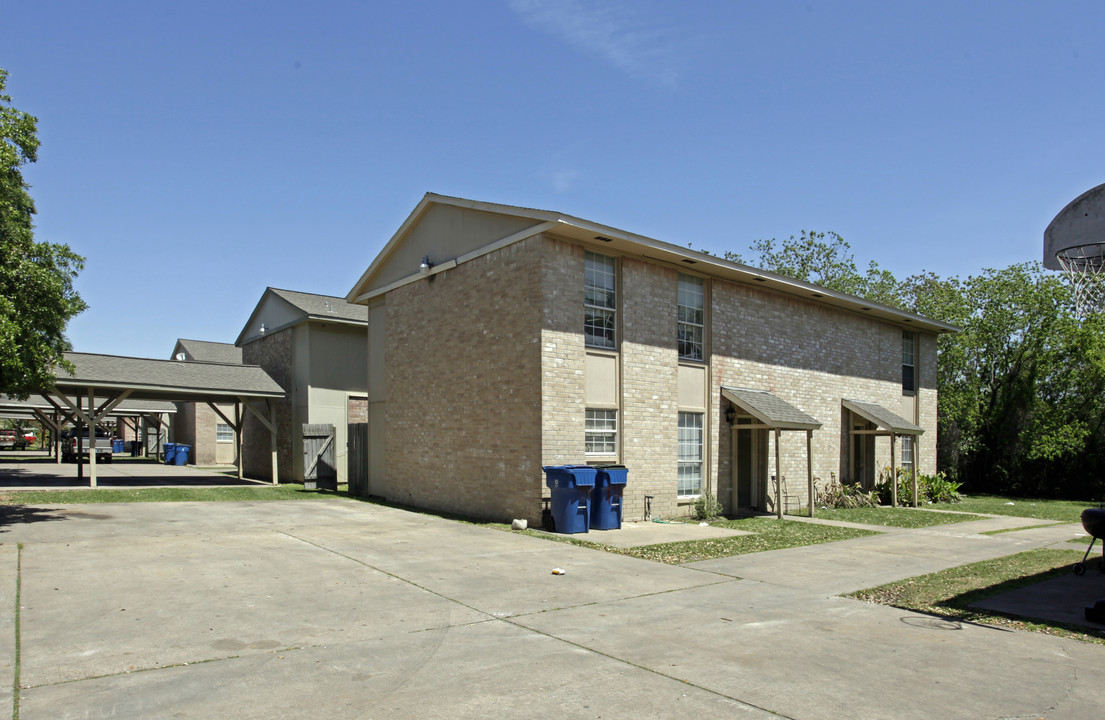 Katy Mayfair Apartments in Katy, TX - Building Photo