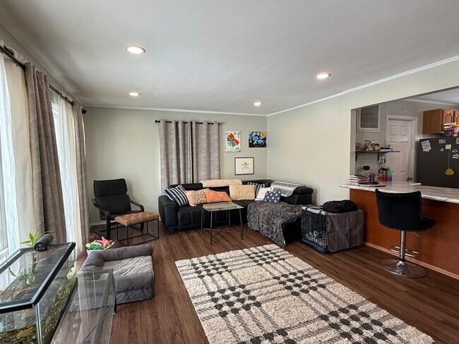 1107 Bristol Ave in Westchester, IL - Building Photo - Building Photo