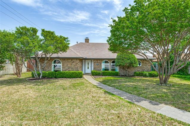 1004 Woodland Way