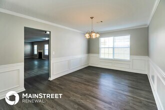 9529 Creekside Rd in Jonesboro, GA - Building Photo - Building Photo