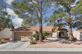 2845 Carmel Ridge Dr in Las Vegas, NV - Building Photo - Building Photo