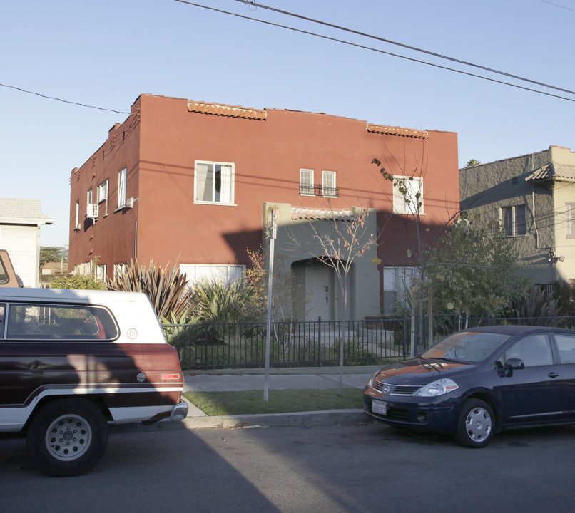 659-661 1/2 Imogen Ave in Los Angeles, CA - Building Photo