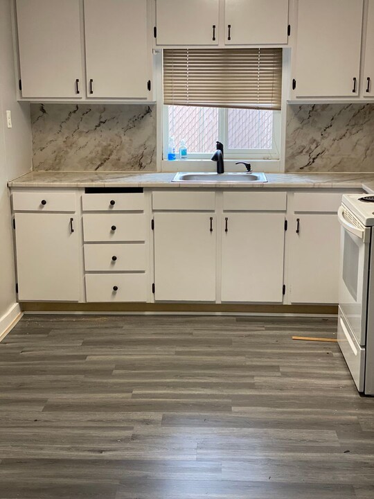 231 Martin St in Klamath Falls, OR - Building Photo