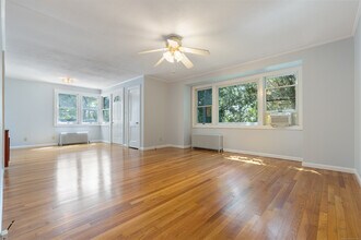3 Jo Anne St in East Lyme, CT - Building Photo - Building Photo