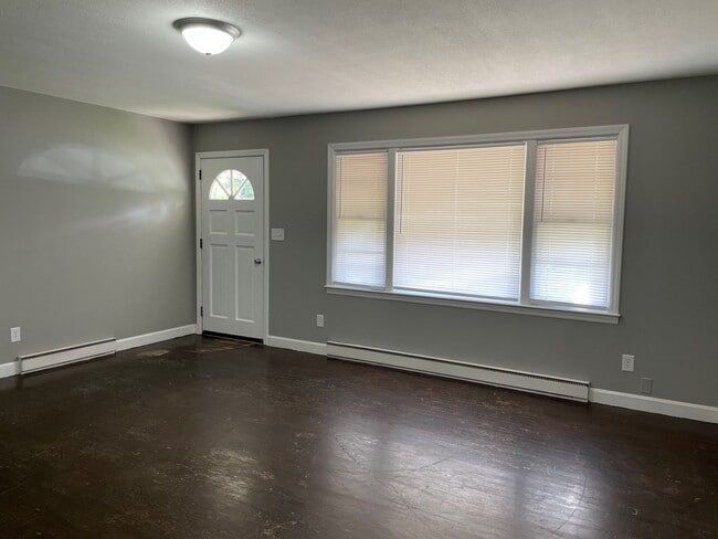 213 E Central Ave in Asheboro, NC - Building Photo - Building Photo