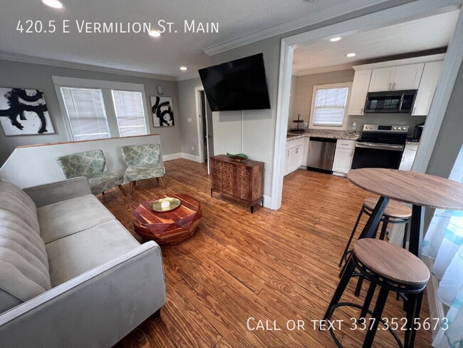 property at 420.5 E Vermilion St